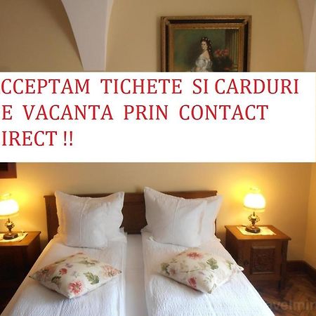 Gothic House Apartment Сибиу Екстериор снимка