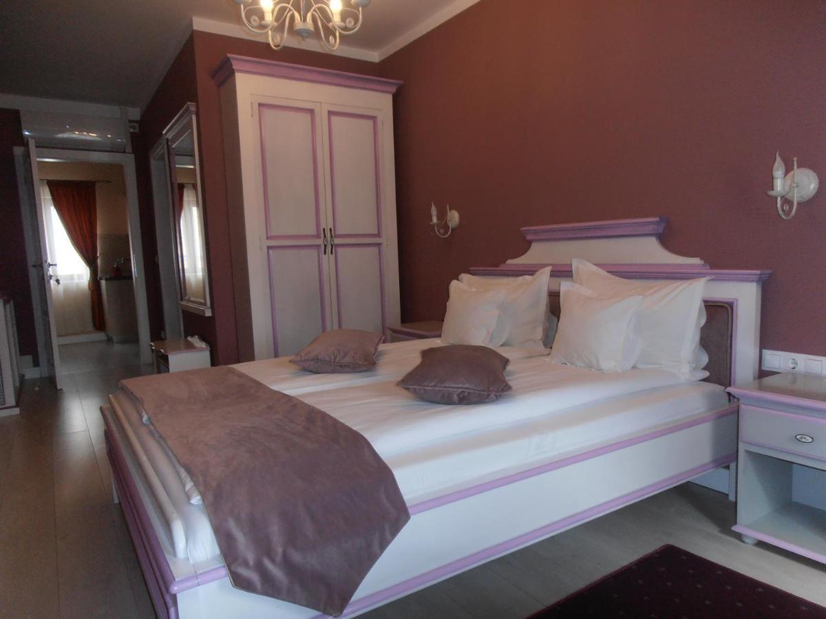 Gothic House Apartment Сибиу Екстериор снимка