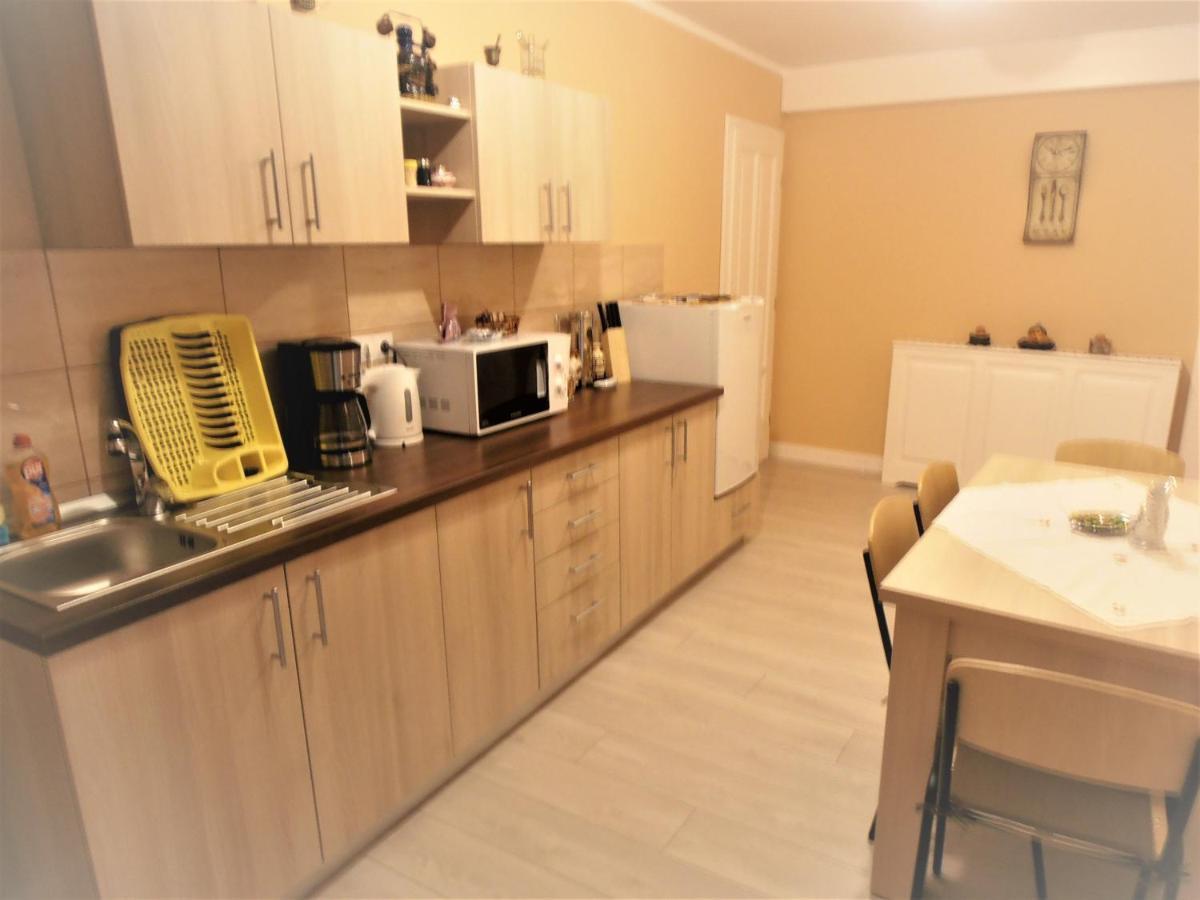 Gothic House Apartment Сибиу Екстериор снимка