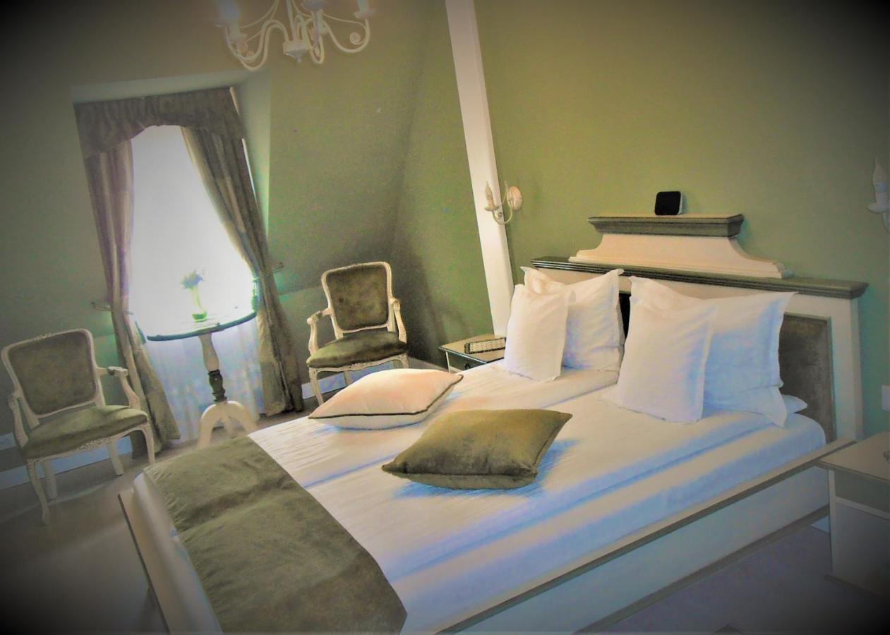 Gothic House Apartment Сибиу Екстериор снимка